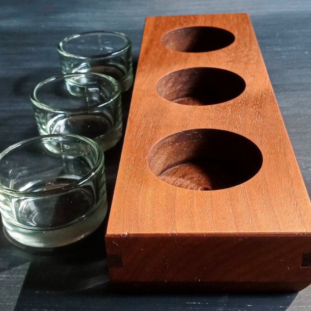 SOLD!!! -  Finely Crafted Handsome Handmade Walnut & Wenge Wood Tealight Holder - Picture 5 of 11